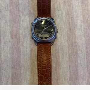 Vintage Caravelle by Bulova 43C11 Alarm Chronograph Ana-Digi Watch. Genuine leat